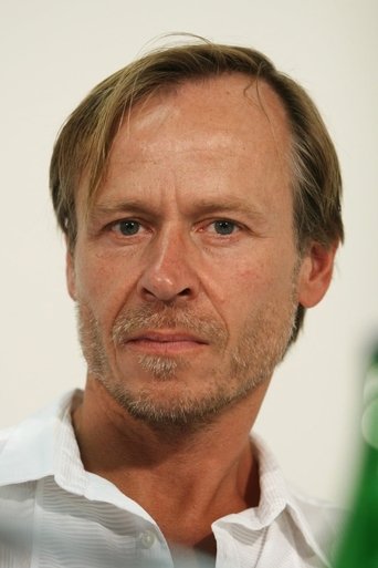 Ảnh của Karel Roden