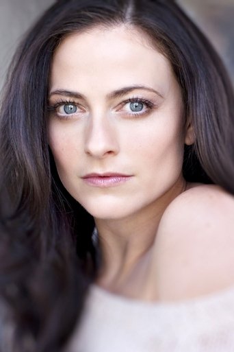 Ảnh của Lara Pulver