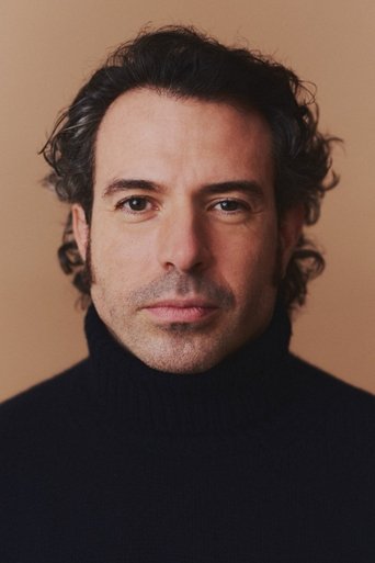 Ảnh của Tom Cullen